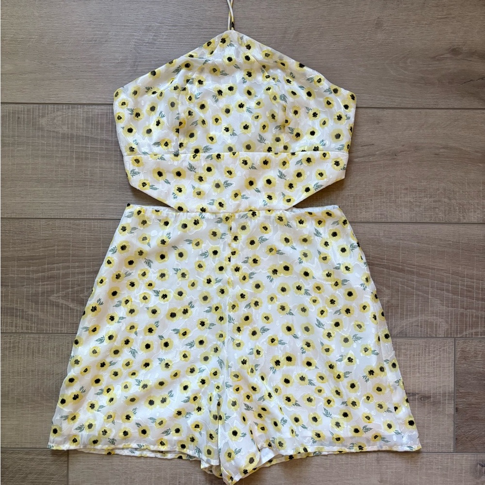 Anthropologie Hutch Ditsy Floral Halter Mini Romper Size 4 - Picture 2 of 11